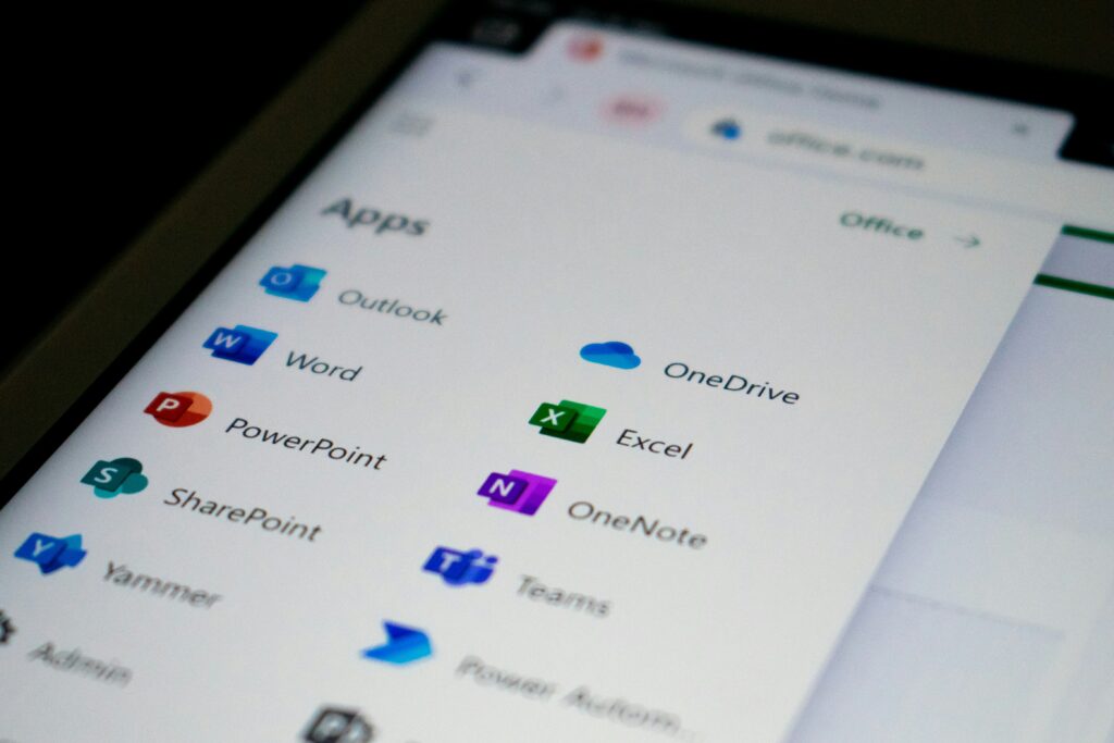 ed-hardie-N3TVYJ6Wr1I-unsplash Microsoft Applications